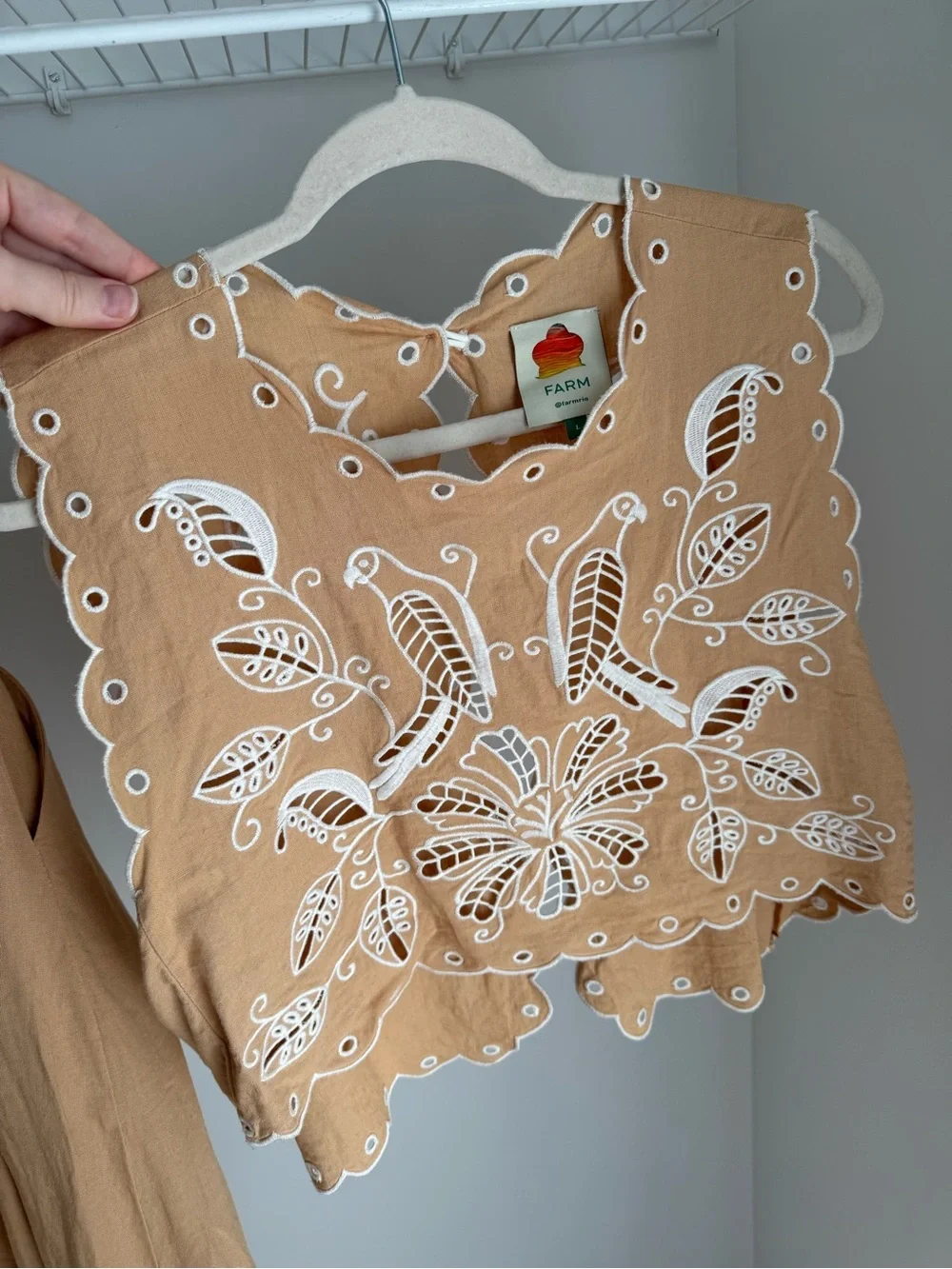 NWOT FARM Rio Tan Embroidered Cotton Skirt Set with White Eyelet - Picture 6 of 13